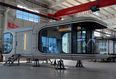 Com funcionen les cases de càpsules en condicions de tornado i vendaval